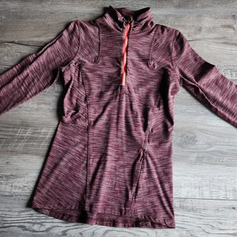 (6) Lululemon half zip jacket - Picture 4 of 7